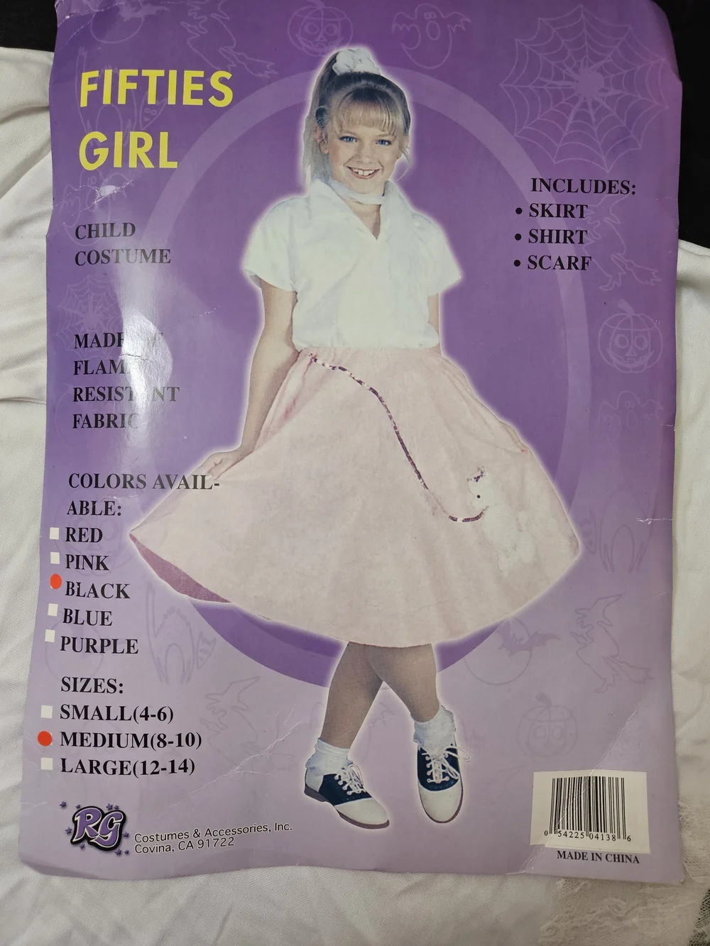 Girls' Black Fifties Circle Skirt Costume - Includes Shirt & Scarf